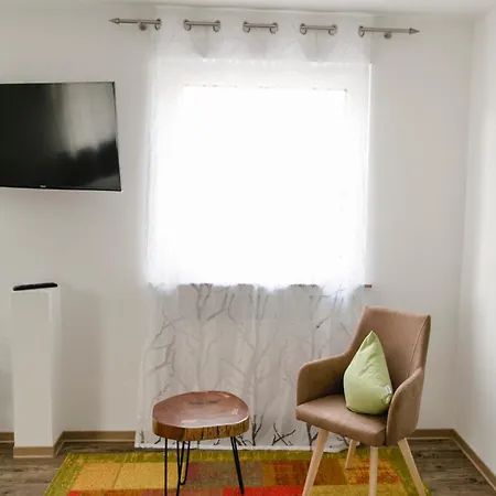 Waldhorn בית הארחה Aidlingen